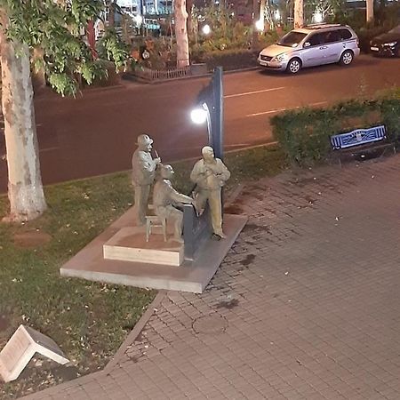 Yerevan, Abovyan 34 My Street 外观 照片