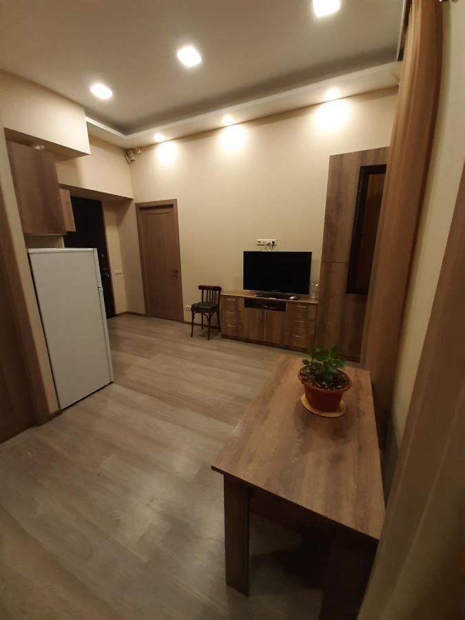 Yerevan, Abovyan 34 My Street 外观 照片
